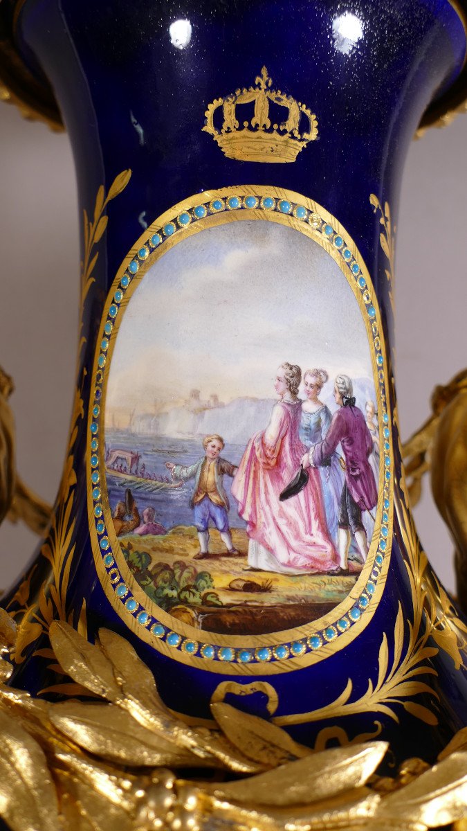 Large Ceremonial Vase In Sèvres Porcelain And Gilt Bronze? Vienna? Museum Quality, 19th Century-photo-1