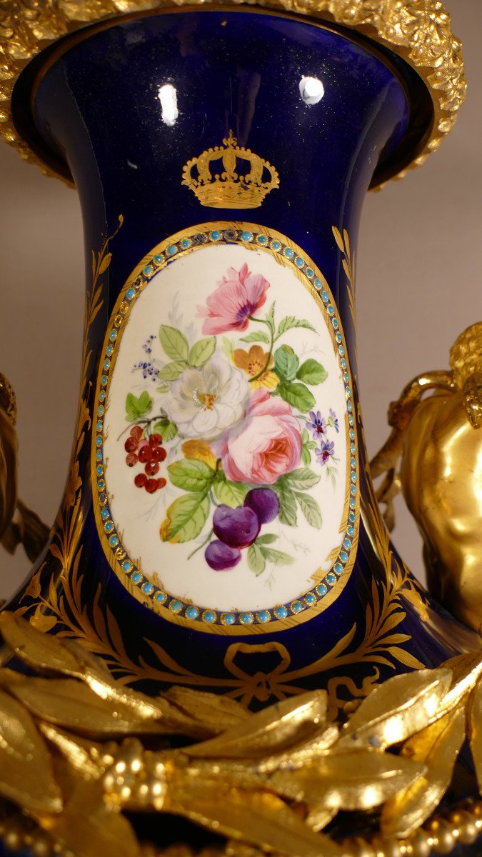 Large Ceremonial Vase In Sèvres Porcelain And Gilt Bronze? Vienna? Museum Quality, 19th Century-photo-7
