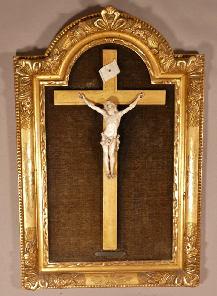 Christ In Ivory In Golden Frame Louis XIV Style, Early 20th Century
