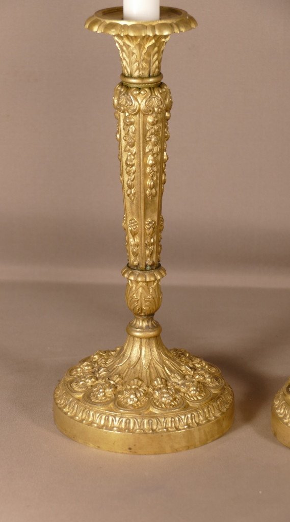Pair Of Bronze Candlesticks Chiseled With Flowers, Restoration Period, 19th Century-photo-3