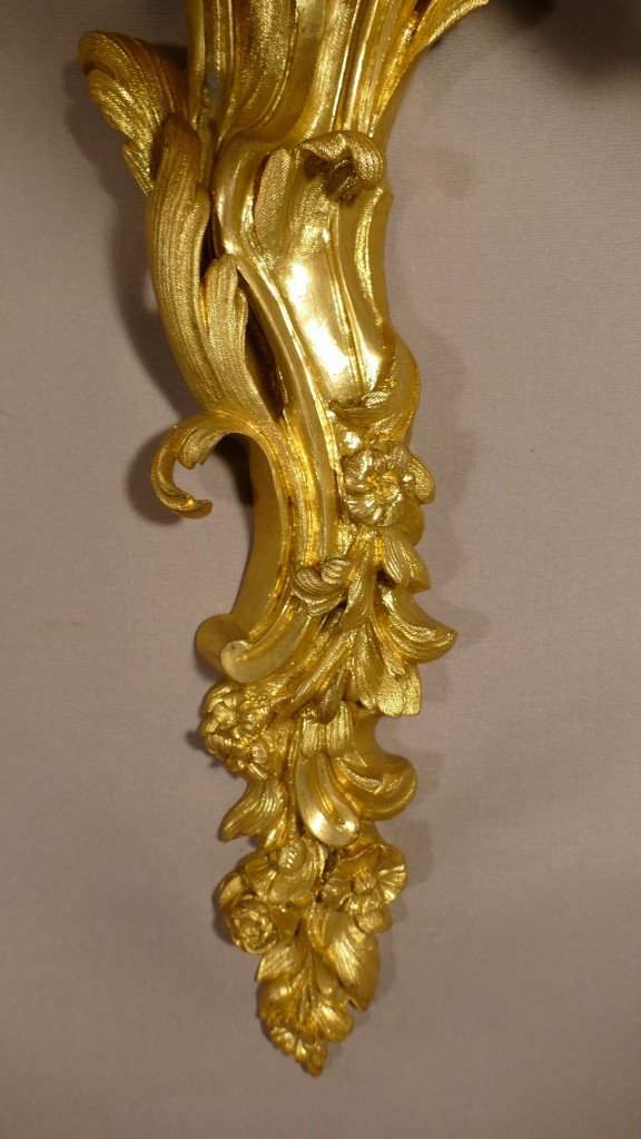 Pair Of Large Louis XV Sconces With 5 Lights In Gilt Bronze Napoleon III Period-photo-1