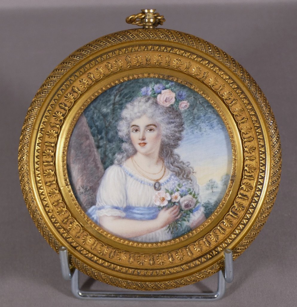 d'Après Pa Hall, Portrait Miniature  Jeune Femme Au Bouquet De Roses, Cadre Bronze