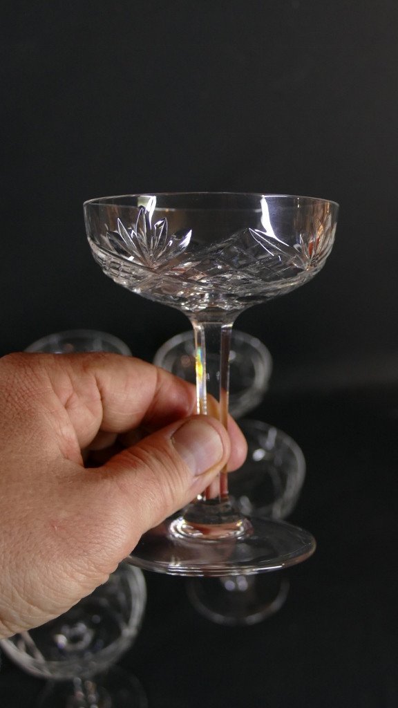 Cristal Saint Louis Chantilly, 11 Coupes à Champagne En Cristal Taillé-photo-3