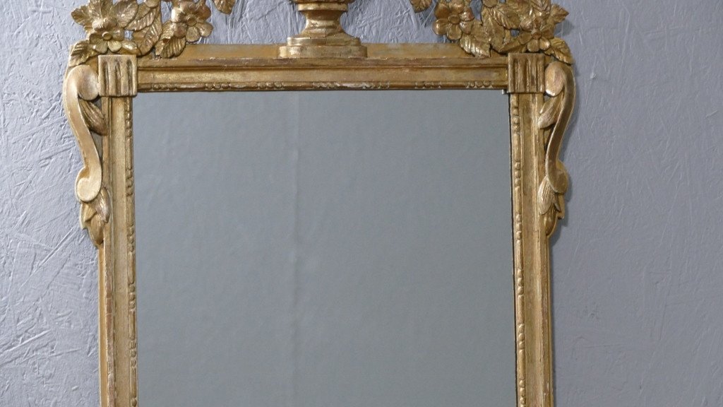Miroir De Style Louis XVI En Bois Sculpté à Patine Doré, époque Début XX ème Siècle-photo-3