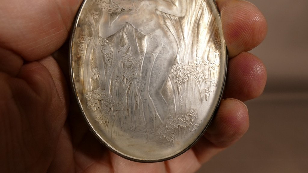 René Lalique 1919, Narcisse Debout, Pendentif Miroir Cerclé Argent-photo-1