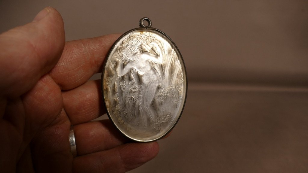 René Lalique 1919, Narcisse Debout, Pendentif Miroir Cerclé Argent-photo-5