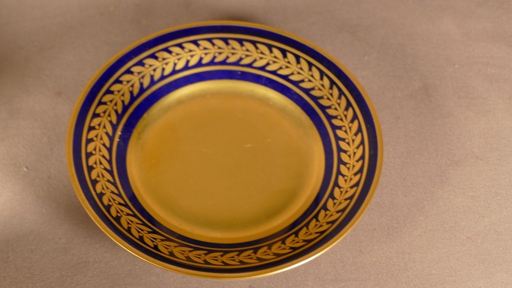 Bernardaud, Mocha Cup In Oven Blue Porcelain And Bay Leaves Gilded With Fine Gold-photo-4