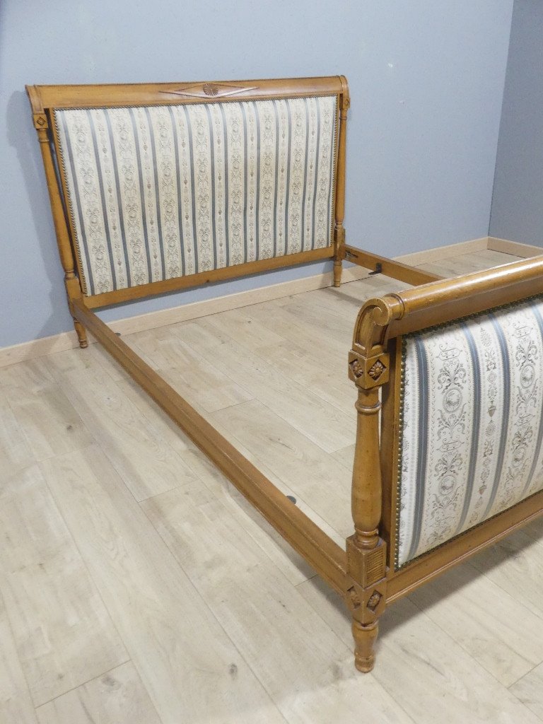 Lit Directoire 140*190 Cm En Hêtre Teinté Merisier Et Soie, époque 1980-photo-4