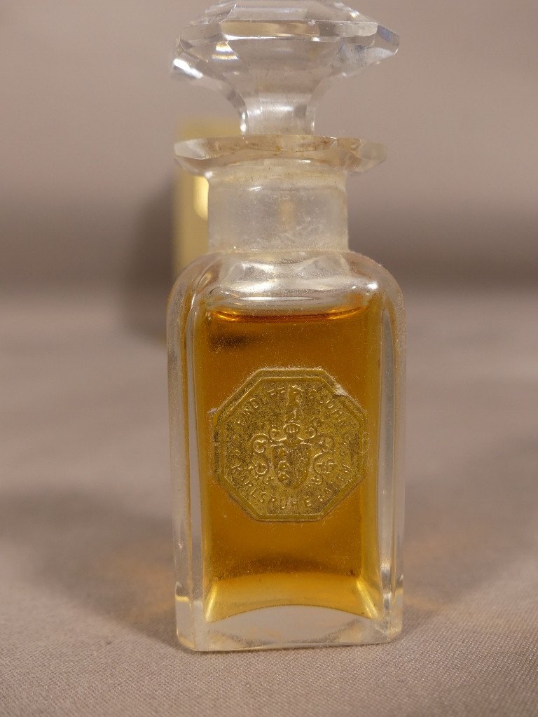 Divinia Par Wolff & Sohn 1903 , Très Rare Flacon De Parfum Plein En Cristal Baccarat Et  Boîte-photo-2