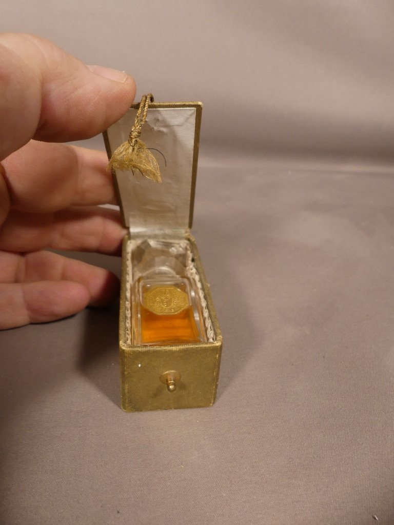 Divinia Par Wolff & Sohn 1903 , Très Rare Flacon De Parfum Plein En Cristal Baccarat Et  Boîte-photo-7