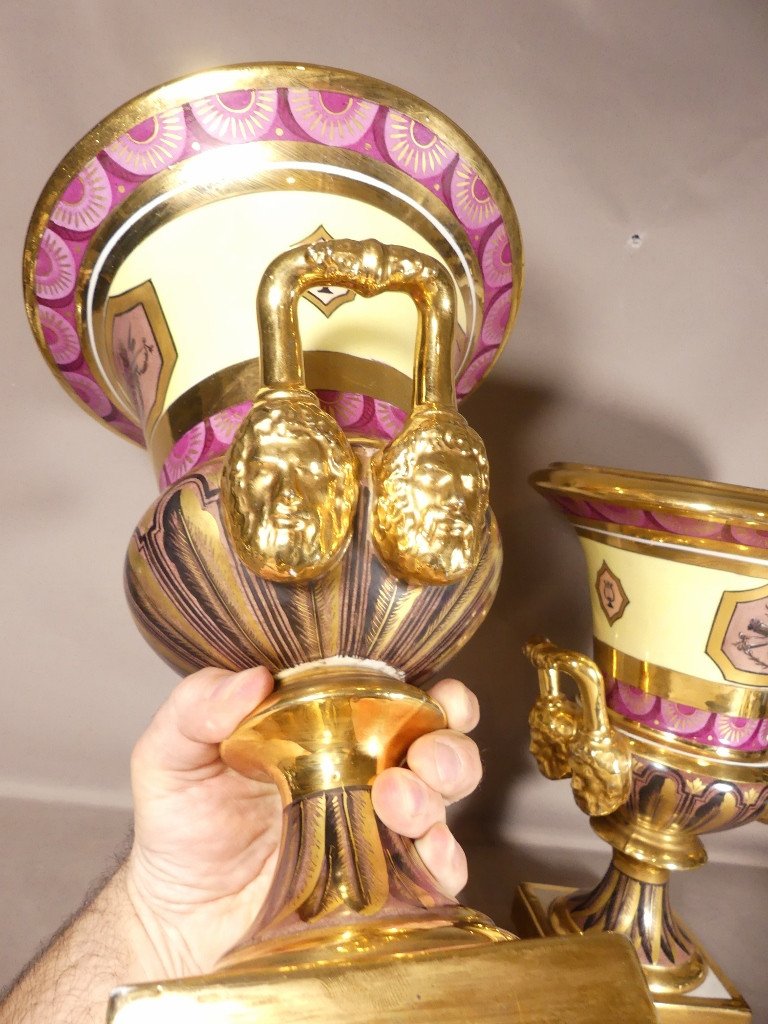 Le Tallec Paris, Pair Of Large Directoire Style Medici Vases In Hand Painted Porcelain-photo-8
