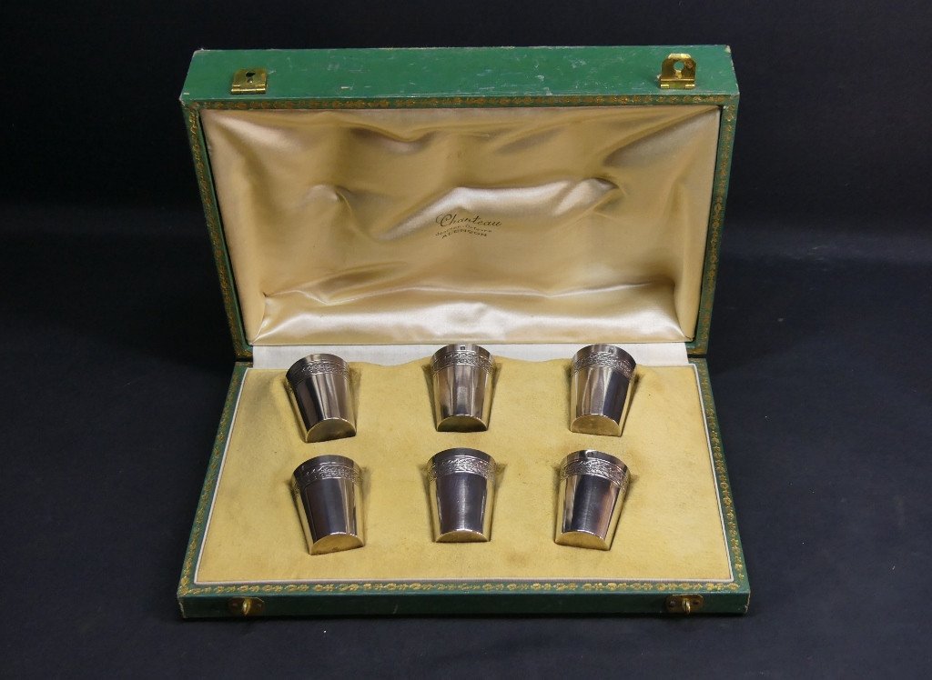 6 Verres &agrave; Vodka Ou Liqueur En Argent Massif De Style Empire, &eacute;poque D&eacute;but XX &egrave;me