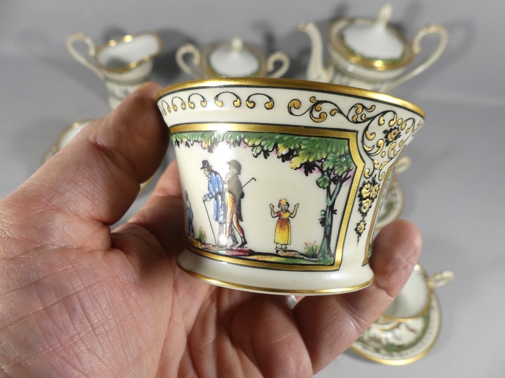 Raynaud Limoges Promenade Au Palais Royal, Très Rare Service à Café Pour 6 Personnes Porcelaine-photo-4