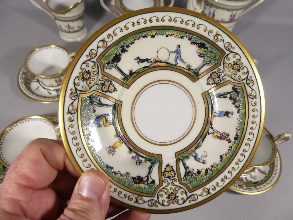 Raynaud Limoges Promenade Au Palais Royal, Très Rare Service à Café Pour 6 Personnes Porcelaine-photo-7
