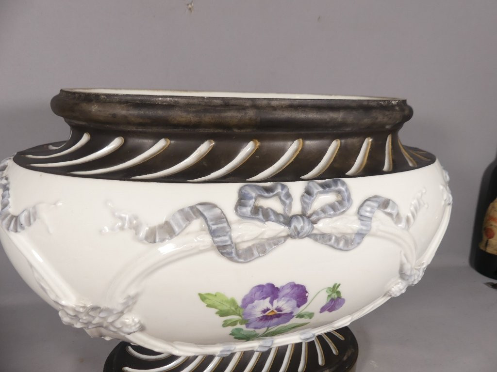 Centre De Table Ou Jardinière Façon Vasque Style Louis XVI En Porcelaine, époque XIX ème-photo-1