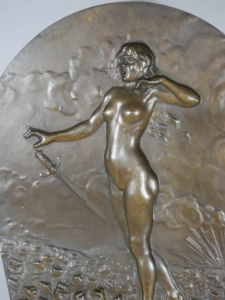 Emile Fernand Dubois, Allégorie De La Guerre, Plaque En Bronze Patiné, Femme, 1901-photo-2