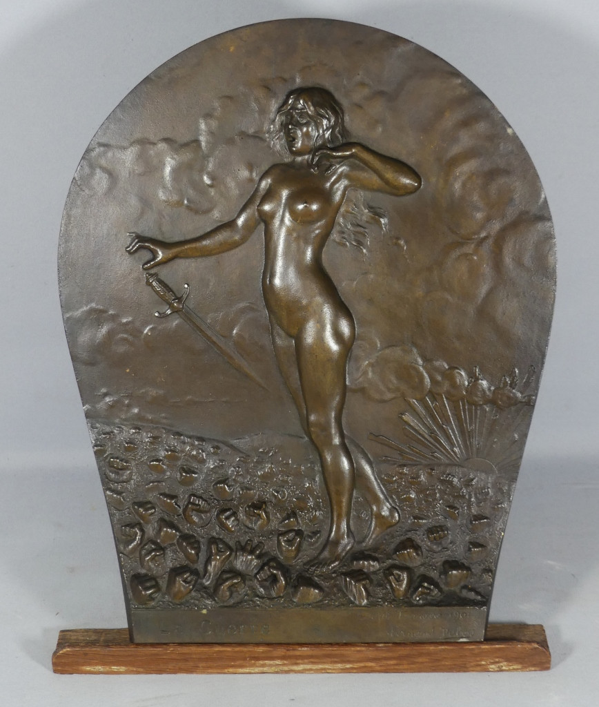 Emile Fernand Dubois, Allégorie De La Guerre, Plaque En Bronze Patiné, Femme, 1901