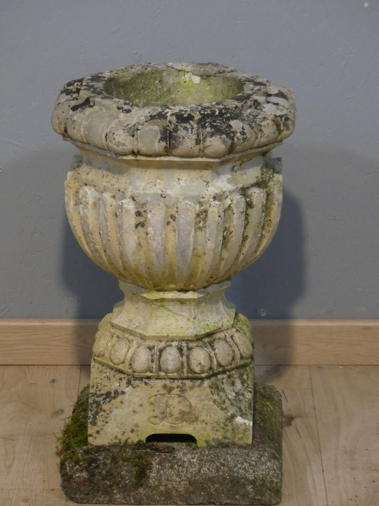Vase de jardin en pierre blanche à godrons, jardinière, époque XIX ème-photo-2