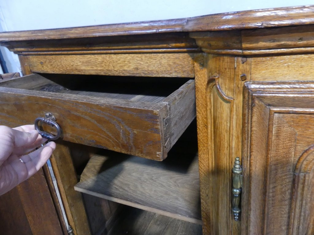 Enfilade de boiserie à ressaut d'époque Louis XV en chêne mouluré et sculpté, XVIII ème-photo-3