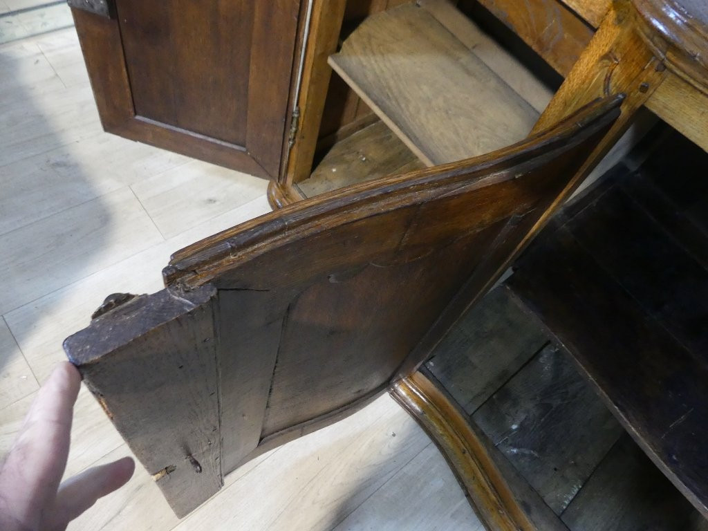 Enfilade de boiserie à ressaut d'époque Louis XV en chêne mouluré et sculpté, XVIII ème-photo-5