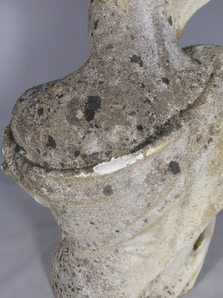 Buste de femme en pierre reconstituée, ornement de jardin époque début XX ème-photo-7