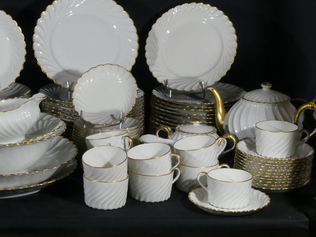 Haviland Torse blanc et filet doré, service de table pour 12 personnes porcelaine Limoges-photo-6