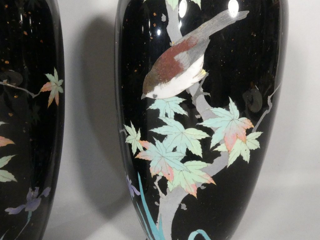 Paire de vases en émail cloisonné aux oiseaux et branchages, Japon, fin XIX ème-photo-3