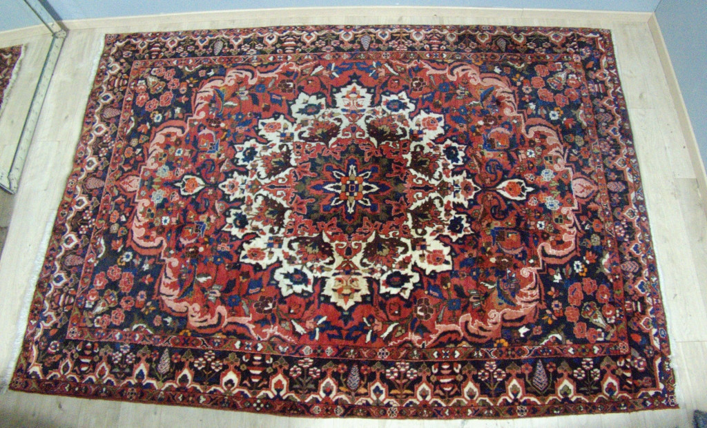 3.05m*2.16m, Large Vintage 70s Persian Wool Rug Bakthiar