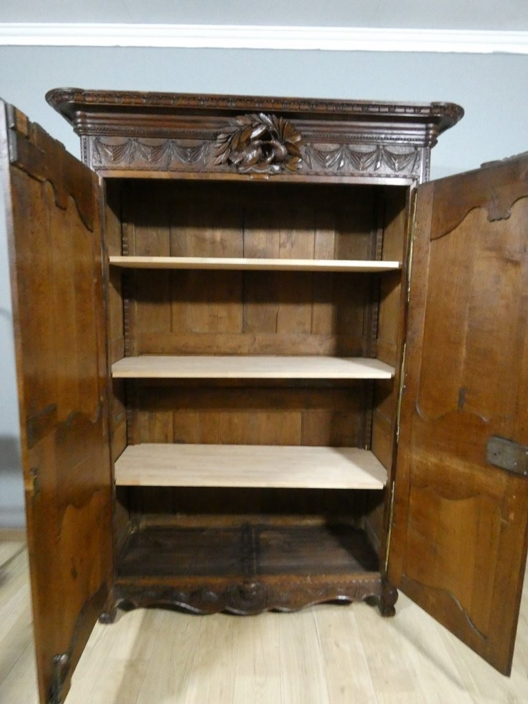  Norman Wedding Armoire In Oak With Mesh And Carvings Of Doves And Flowers, 18th Century-photo-8