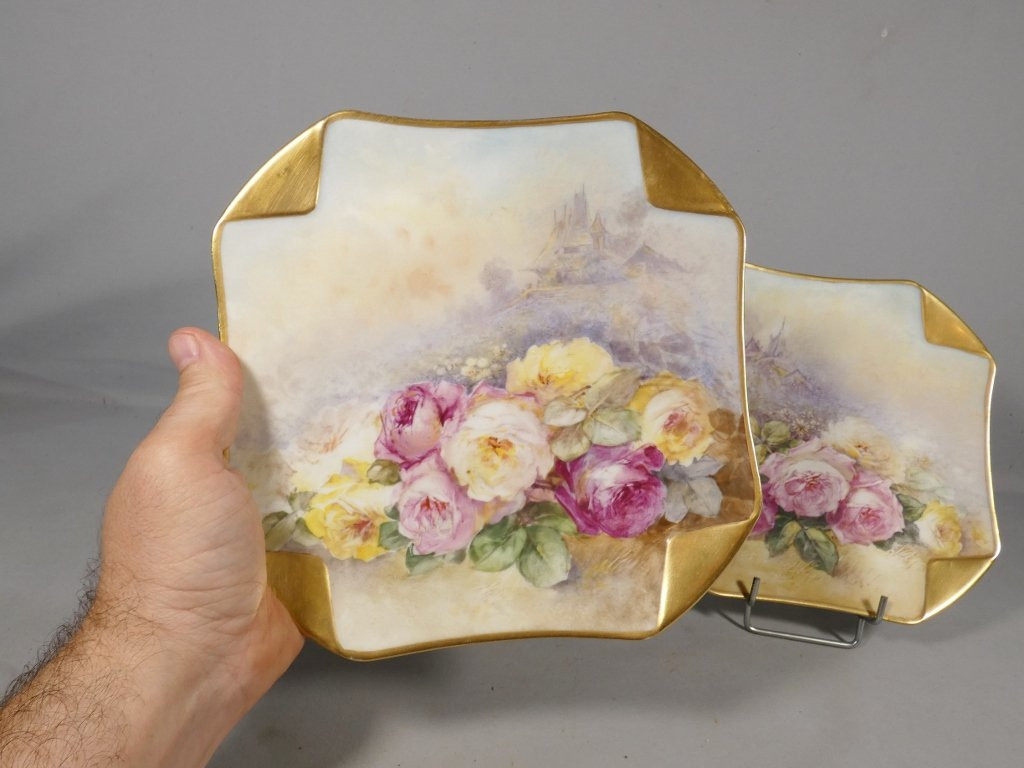 Les roses, paire de plats décoratifs en porcelaine de Limoges-photo-5