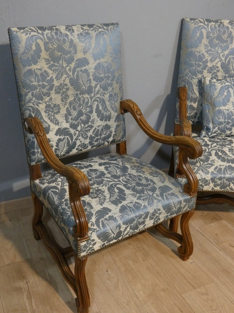 Pair Of Louis XIII Style Armchairs In Carved Walnut, Late 19th Century-photo-2