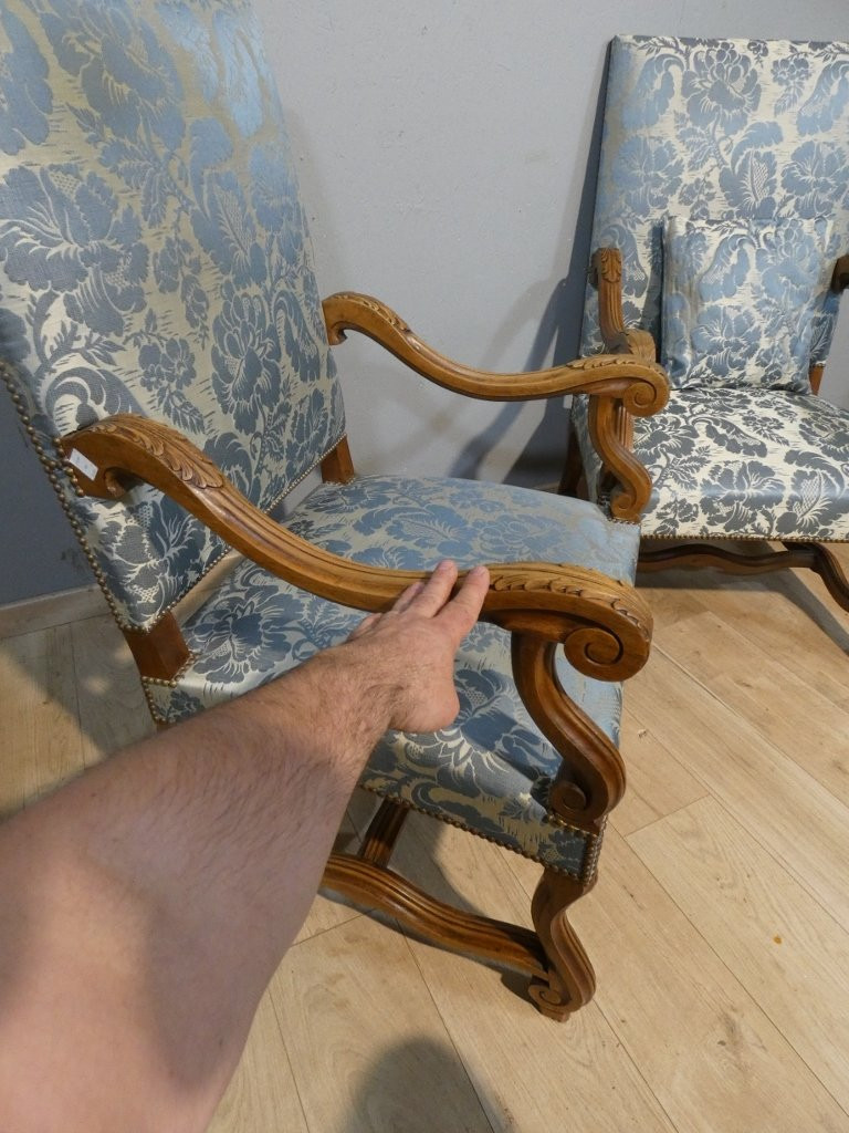 Pair Of Louis XIII Style Armchairs In Carved Walnut, Late 19th Century-photo-3