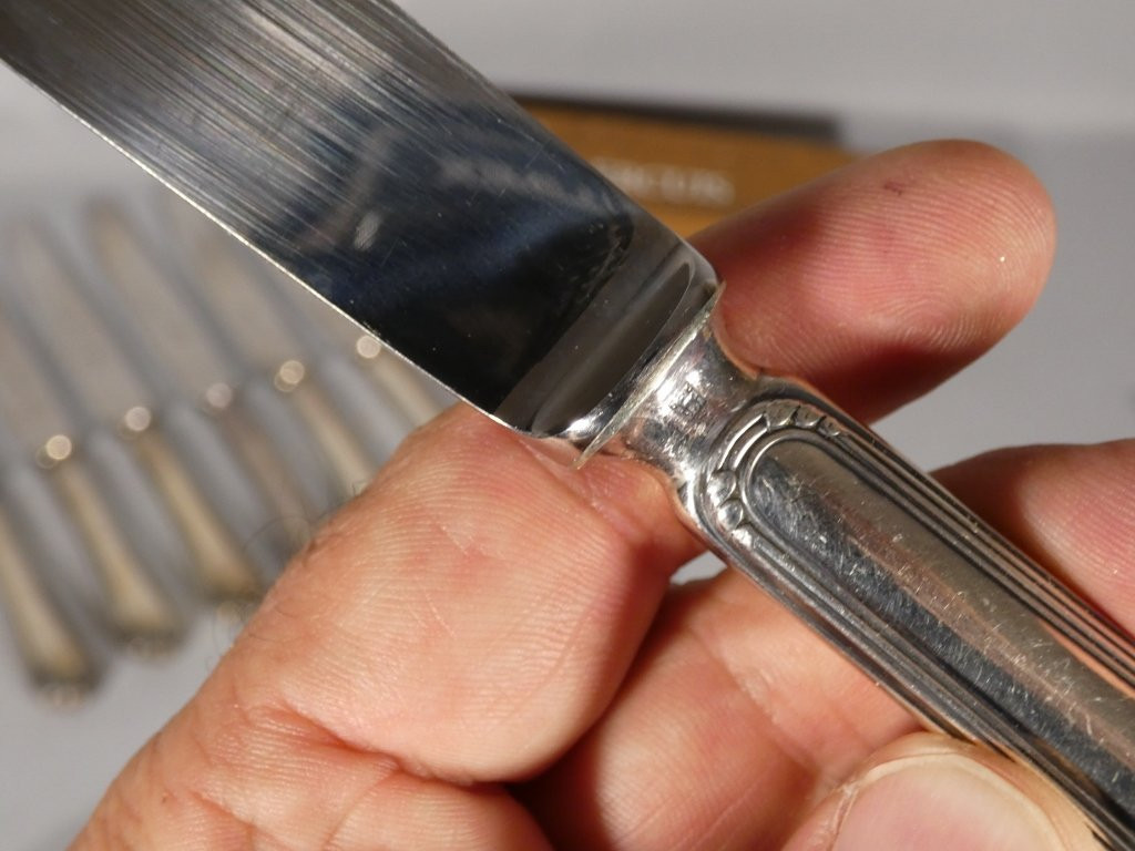Ercuis Sully Model, 12 Silver-plated Table Knives-photo-2