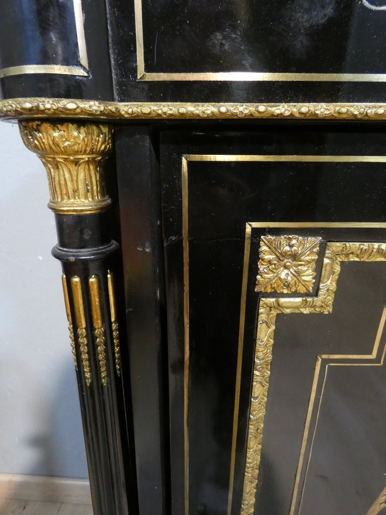 Buffet à hauteur d'appui Napoléon III en bois noirci, marqueterie de laiton, nacre et os, XIX è-photo-7