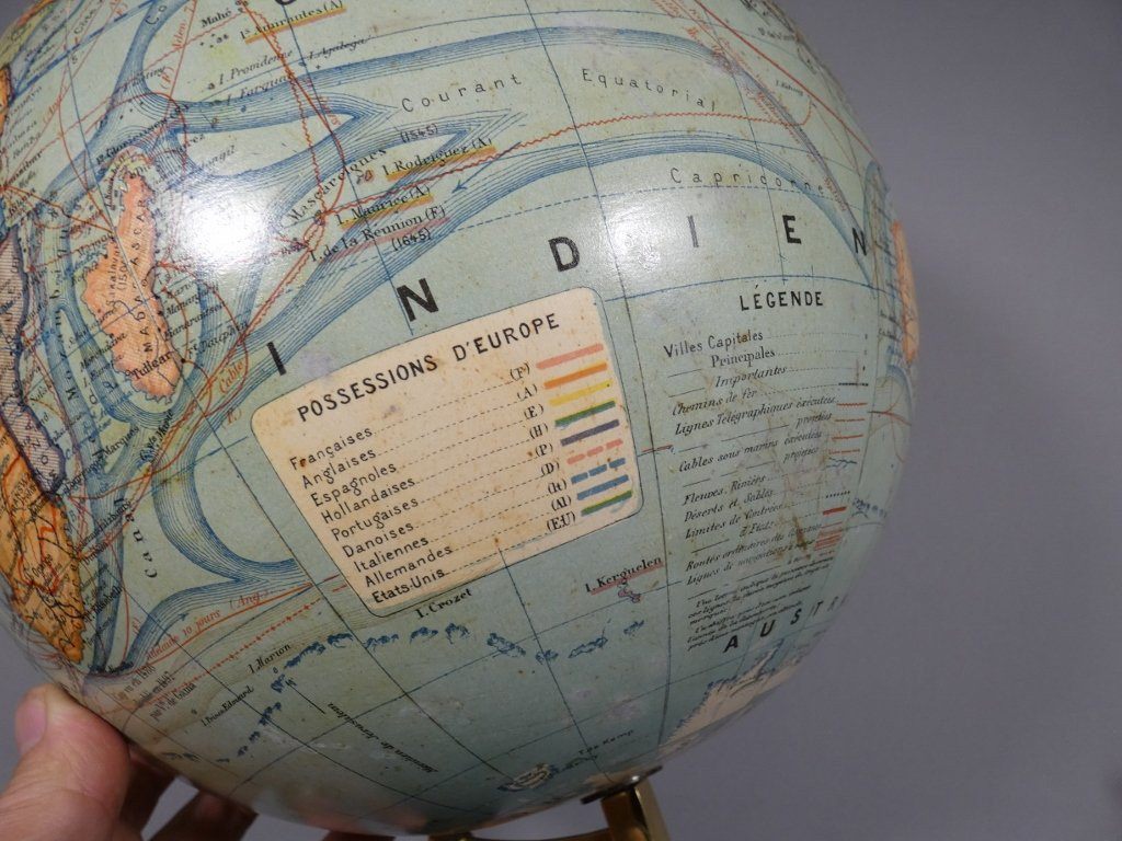 diam 33 cm, grande mappemonde ancienne J Forest au 1/40000000, époque fin XIX ème-photo-2