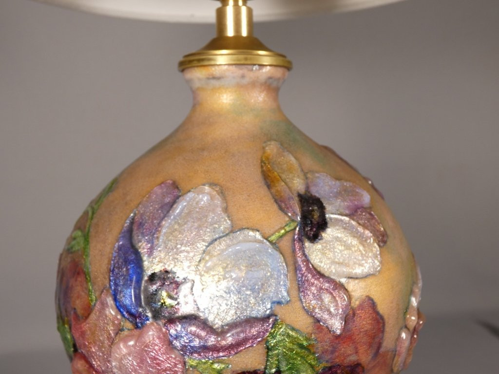 Camille Fauré Limoges, pied de lampe en émail, décor aux anémones, vers 1930-50-photo-2
