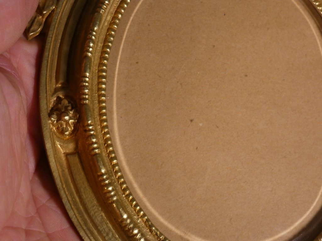 Louis XVI Style Oval Photo Frame In Gilded Bronze, Early 20th Century-photo-4
