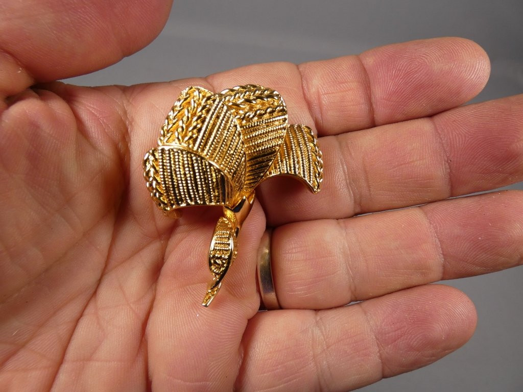Orena Paris, broche vintage en métal doré vers 1980-photo-1