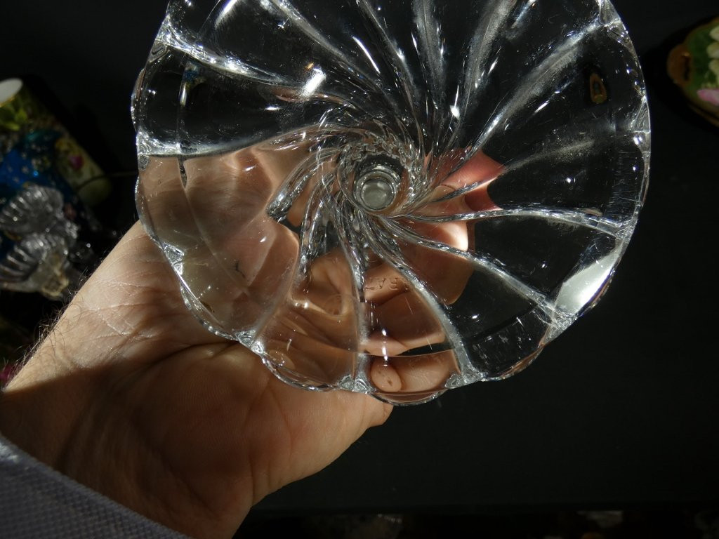 Baccarat Twisted Bamboo, Molded And Engraved Crystal Tealight Holder-photo-3