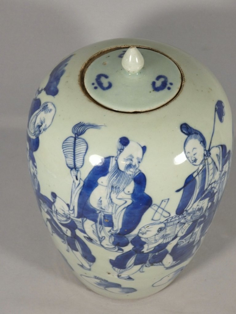 China 19th Century, Celadon Covered Jar And Blue Ceramic Figures-photo-3