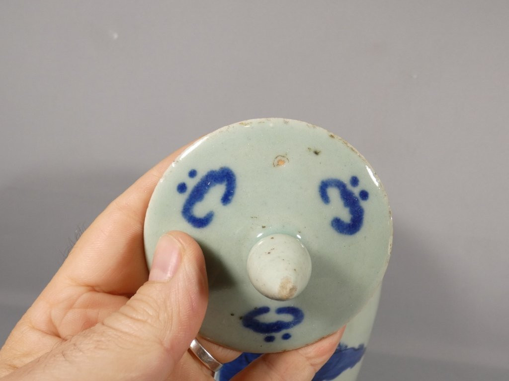 China 19th Century, Celadon Covered Jar And Blue Ceramic Figures-photo-5
