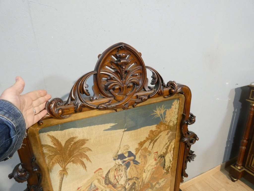 Rosewood And Petit Point Tapestry Fireplace Screen, 19th Century-photo-1