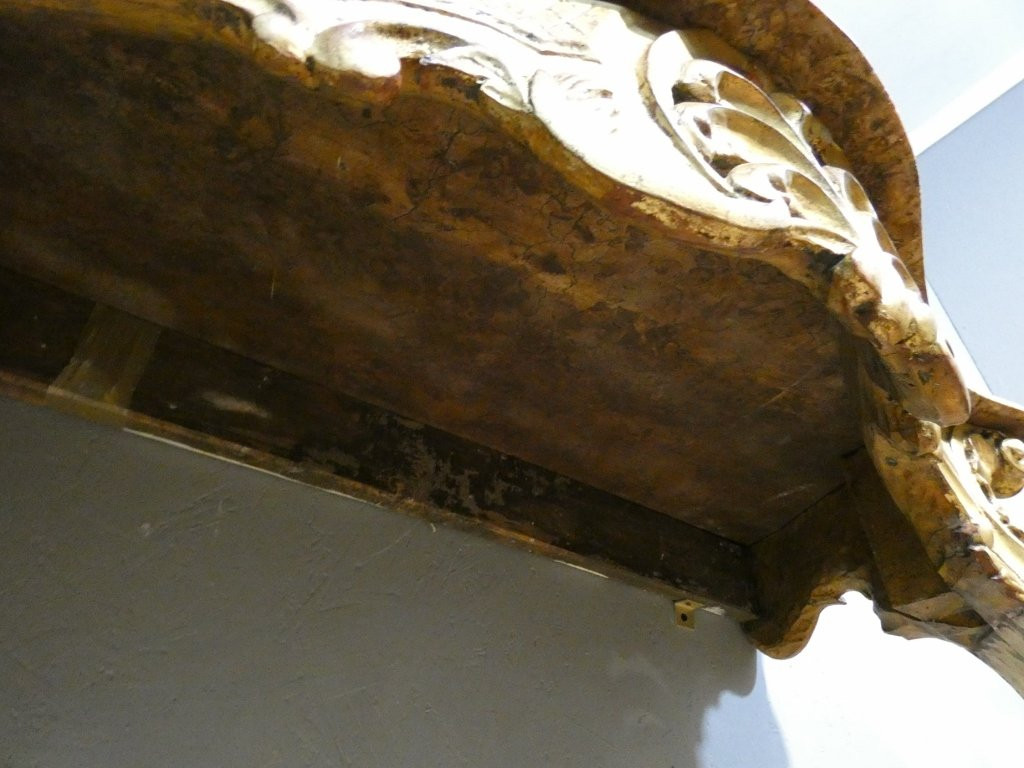 Console de style Louis XV en bois sculpté doré, époque début XX ème-photo-7