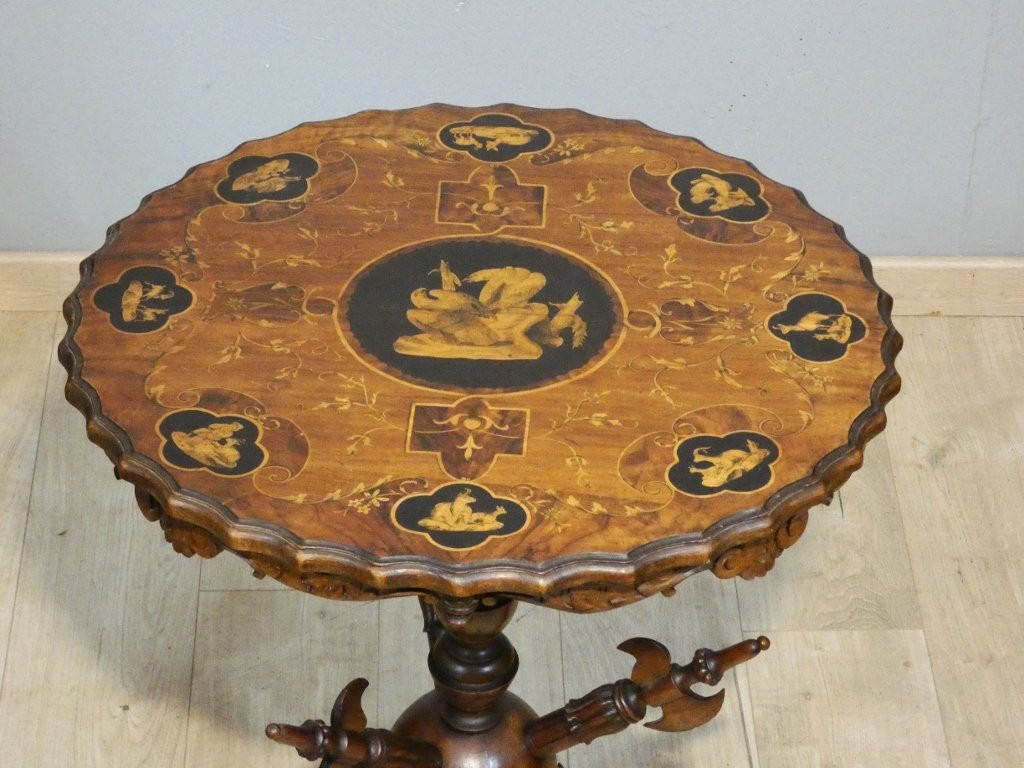 Guéridon Suisse ou Italien en marqueterie aigle et chamois, et piétement hallebardes, XIX ème-photo-2