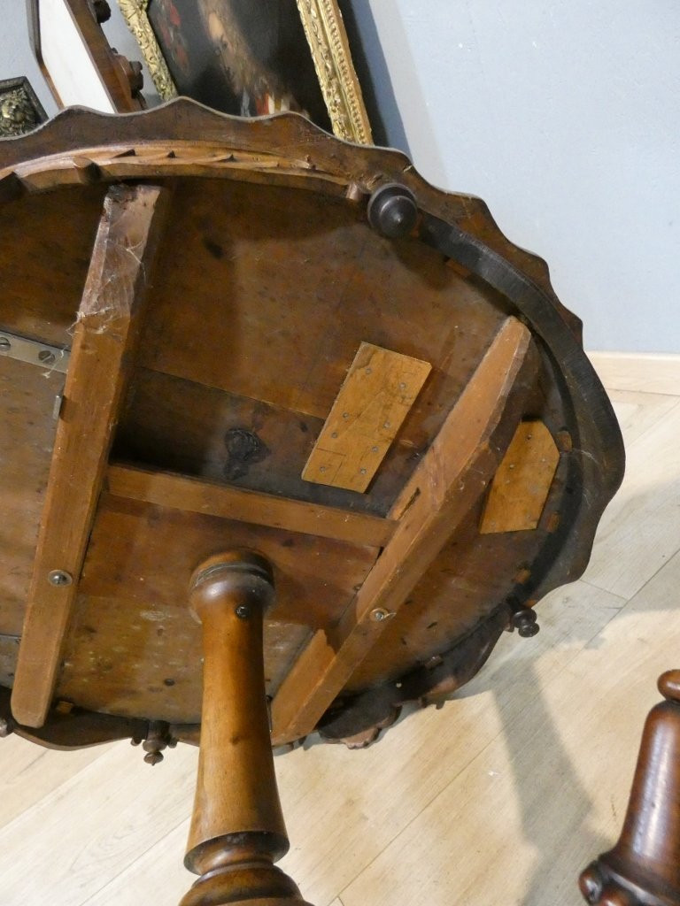 Guéridon Suisse ou Italien en marqueterie aigle et chamois, et piétement hallebardes, XIX ème-photo-6