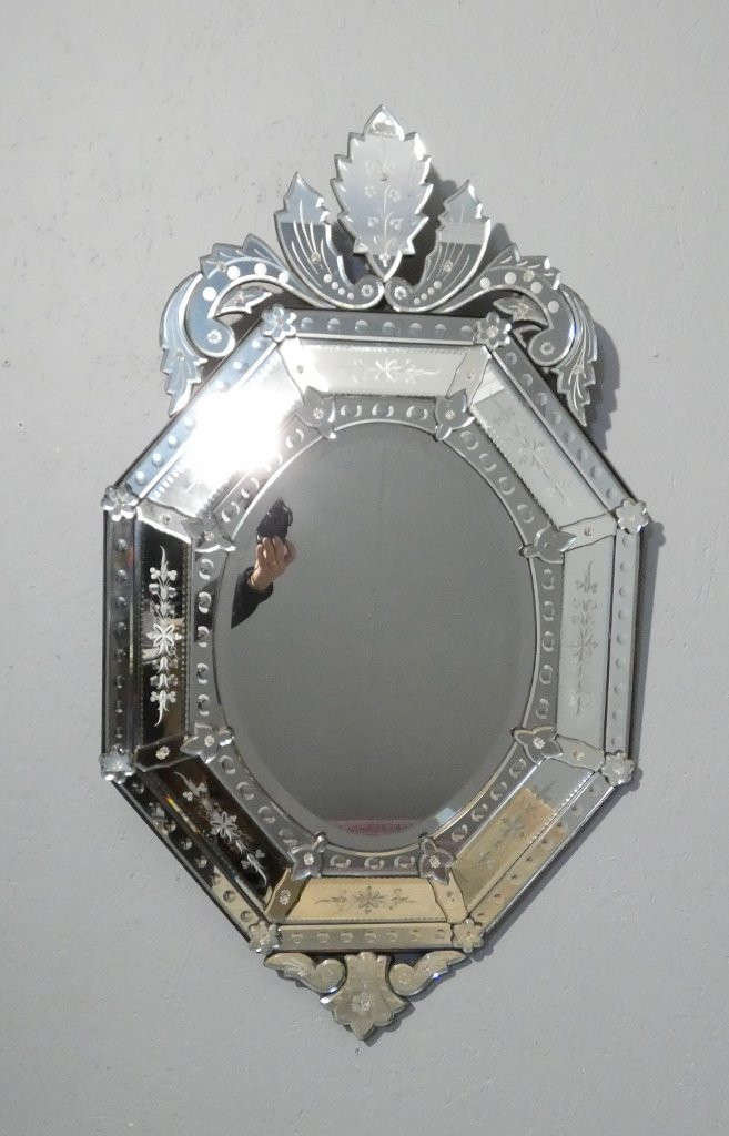 Miroir vénitien à parcloses en verre gravé, forme octogonale, époque vers 1950-photo-1