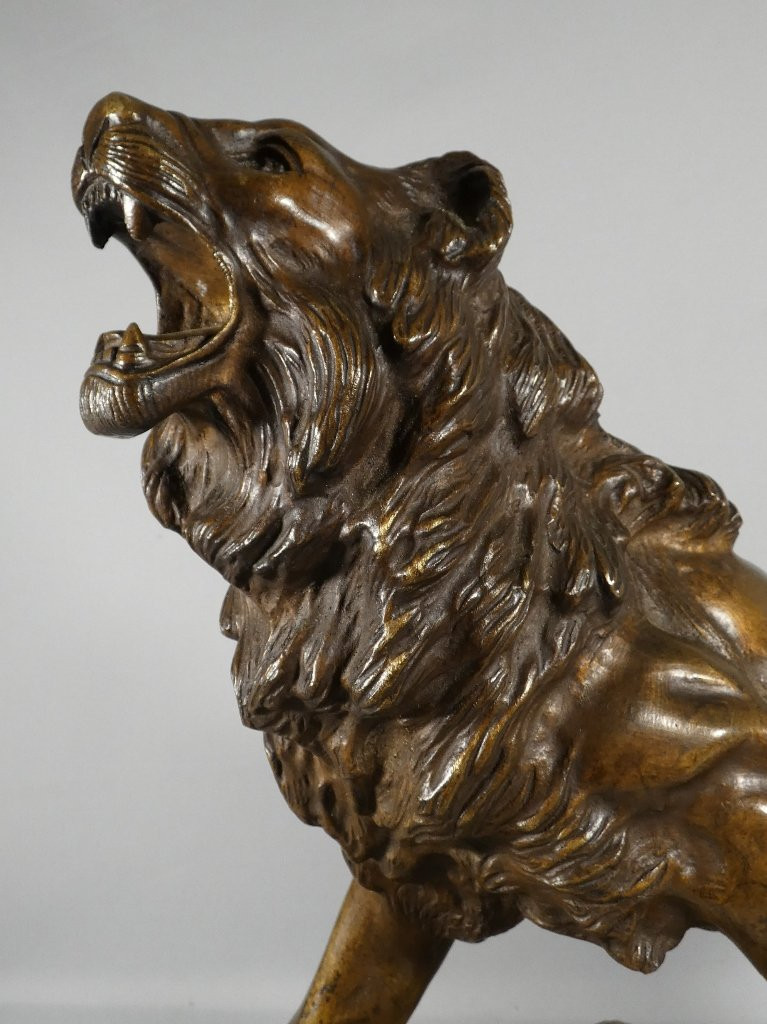 Roaring Lion, Animal Sculpture In Bronze And Pyrenees Marble, By James Andrey-photo-3