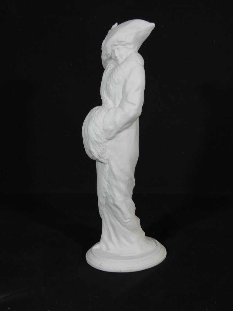 Elégante à la fourrure, sculpture en biscuit par Maurice Guiraud-Rivière, époque Art Nouveau-photo-4