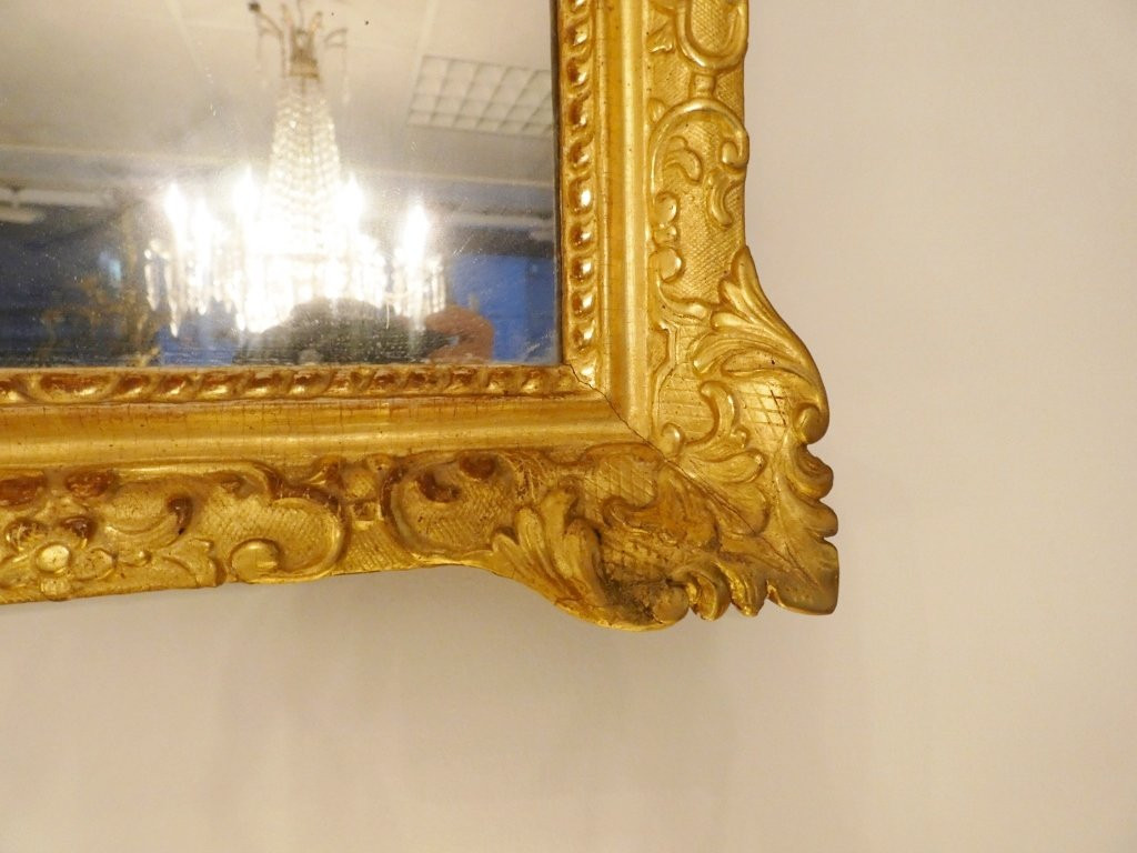 Miroir à fronton d'époque Louis XIV en bois sculpté et doré, XVIII ème siècle-photo-3