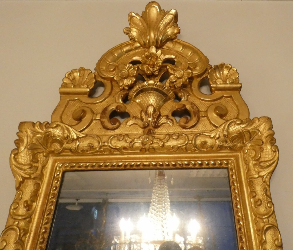 Miroir à fronton d'époque Louis XIV en bois sculpté et doré, XVIII ème siècle-photo-6